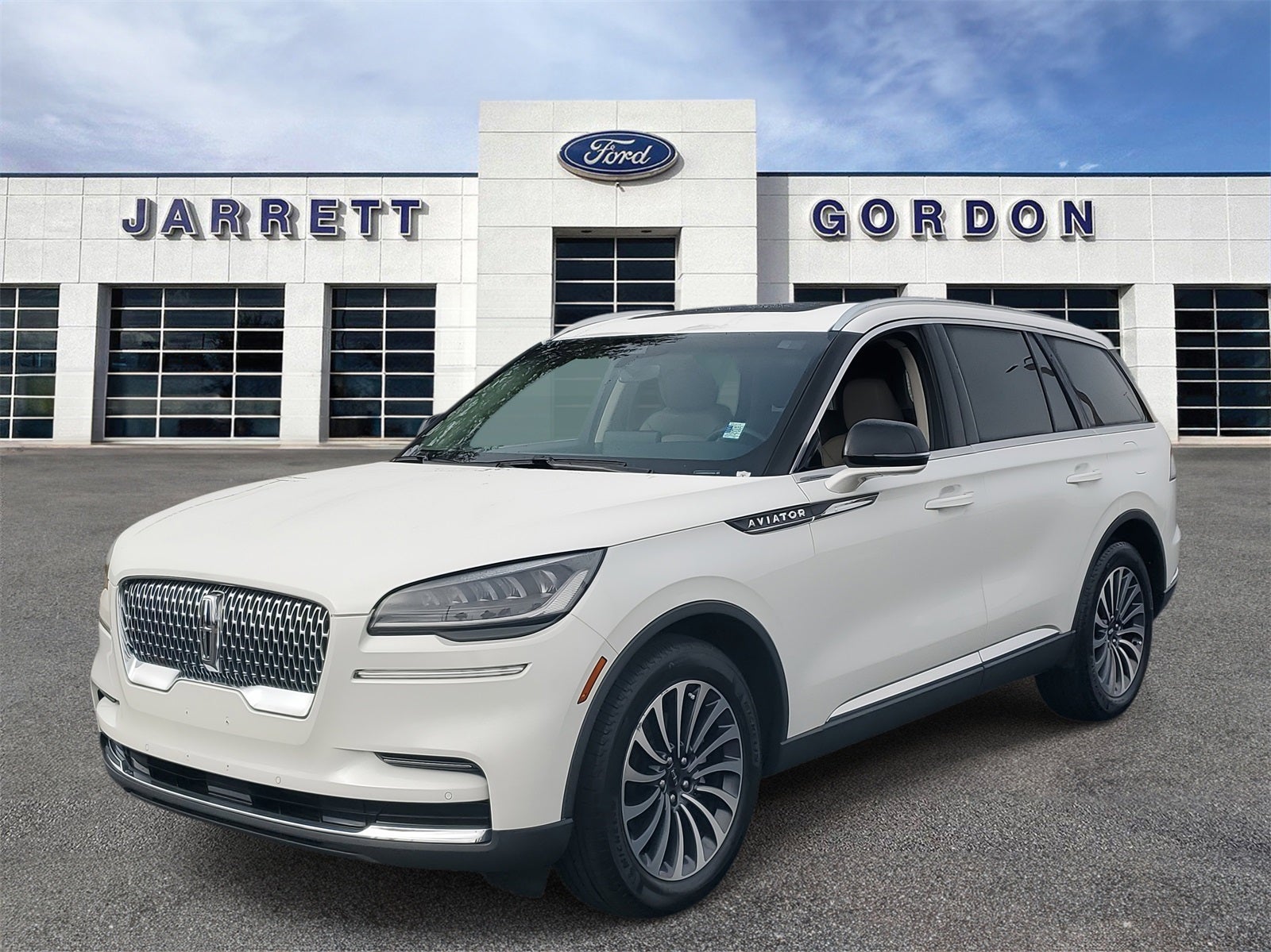 2023 Lincoln Aviator Standard