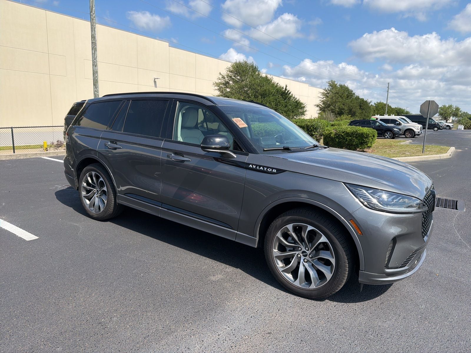 2025 Lincoln Aviator Premiere