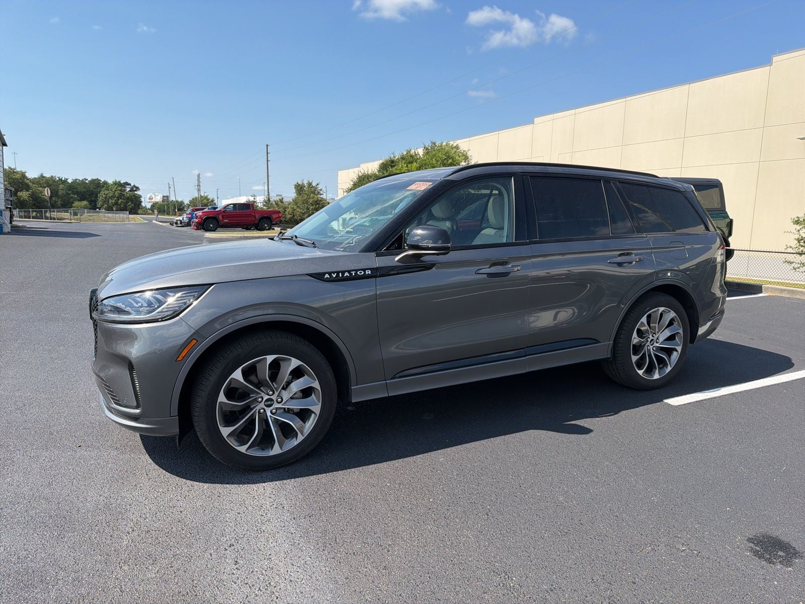 2025 Lincoln Aviator Premiere