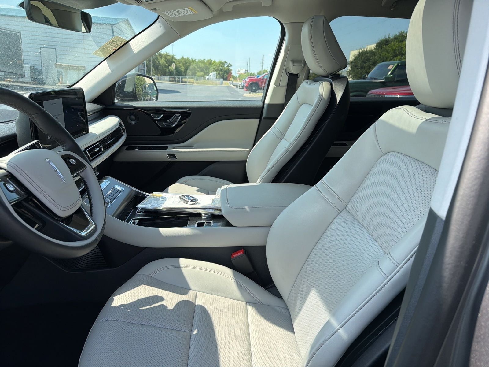 2025 Lincoln Aviator Premiere