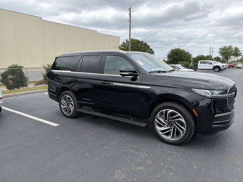 2025 Lincoln Navigator Reserve