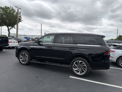 2025 Lincoln Navigator Reserve