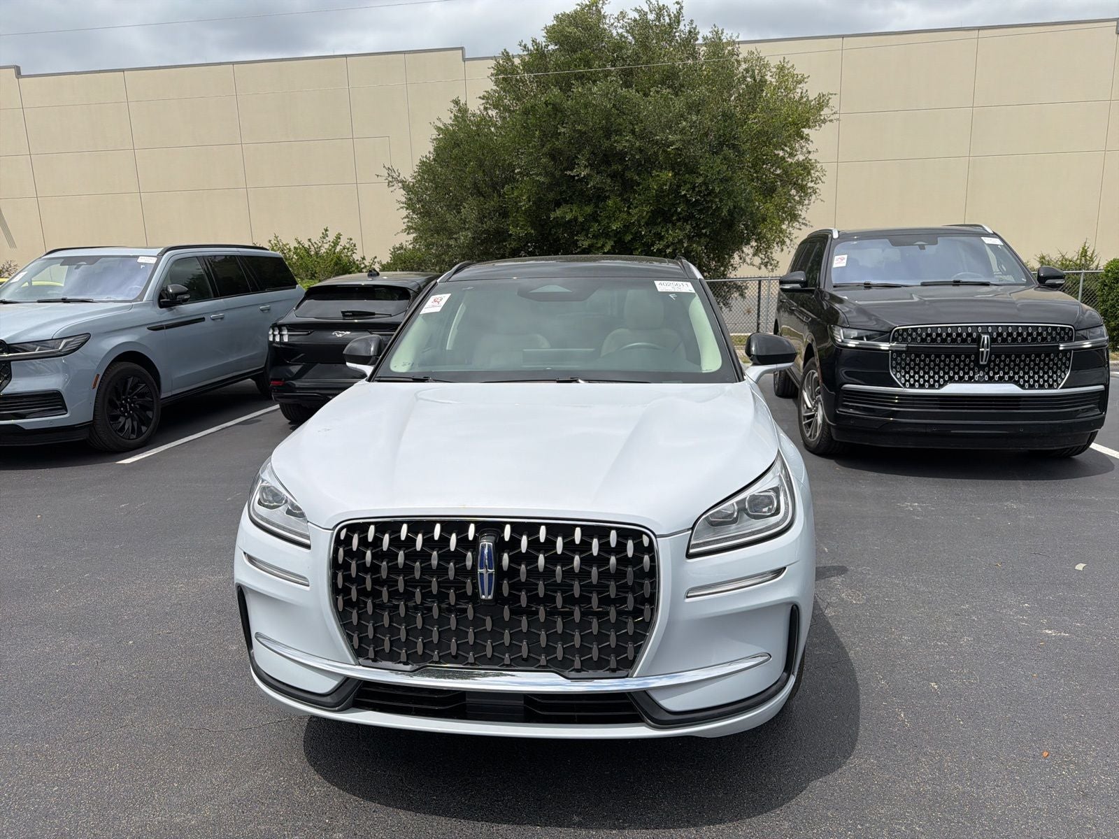 2025 Lincoln Corsair Plug-In Hybrid Grand Touring