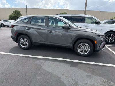 2025 Hyundai Tucson SE