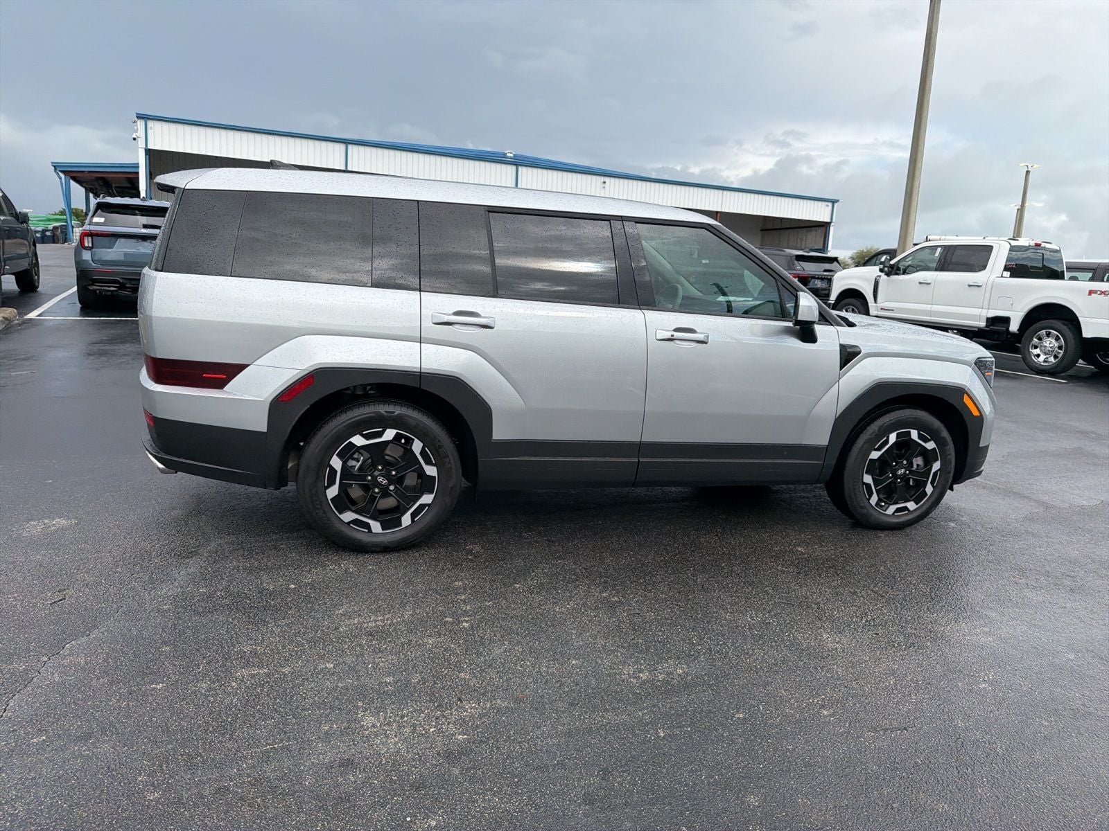 2026 Hyundai Santa Fe SE