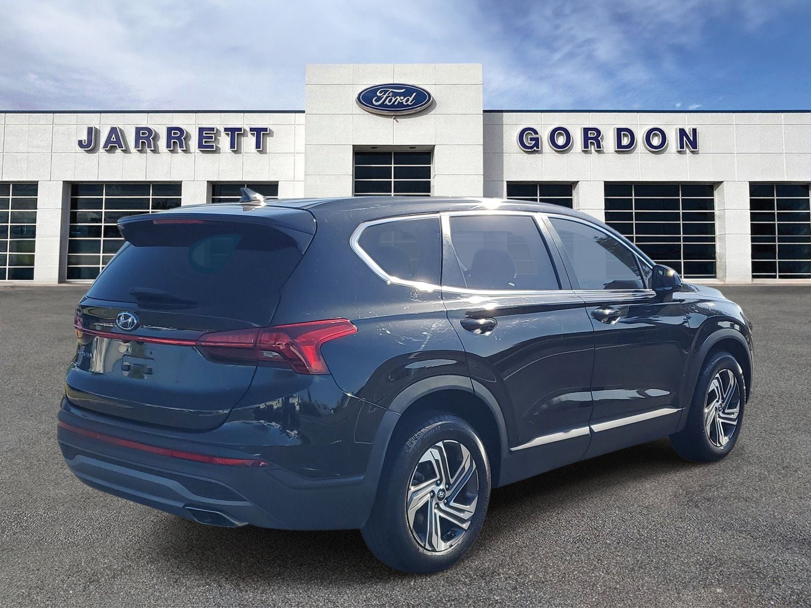 2023 Hyundai Santa Fe SE
