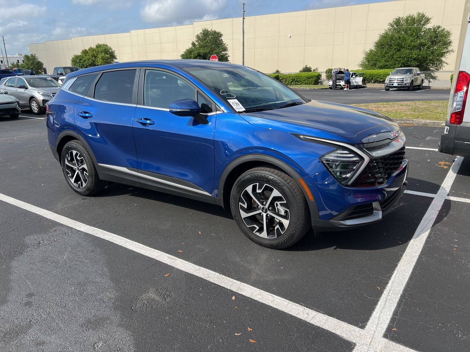 2025 Kia Sportage EX