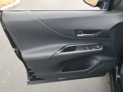 2022 Toyota Venza LE