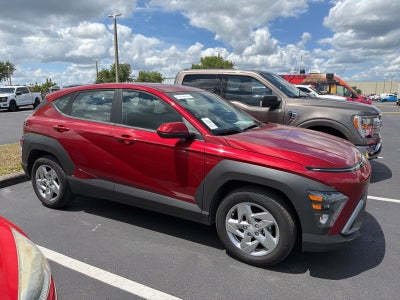 2025 Hyundai Kona SE