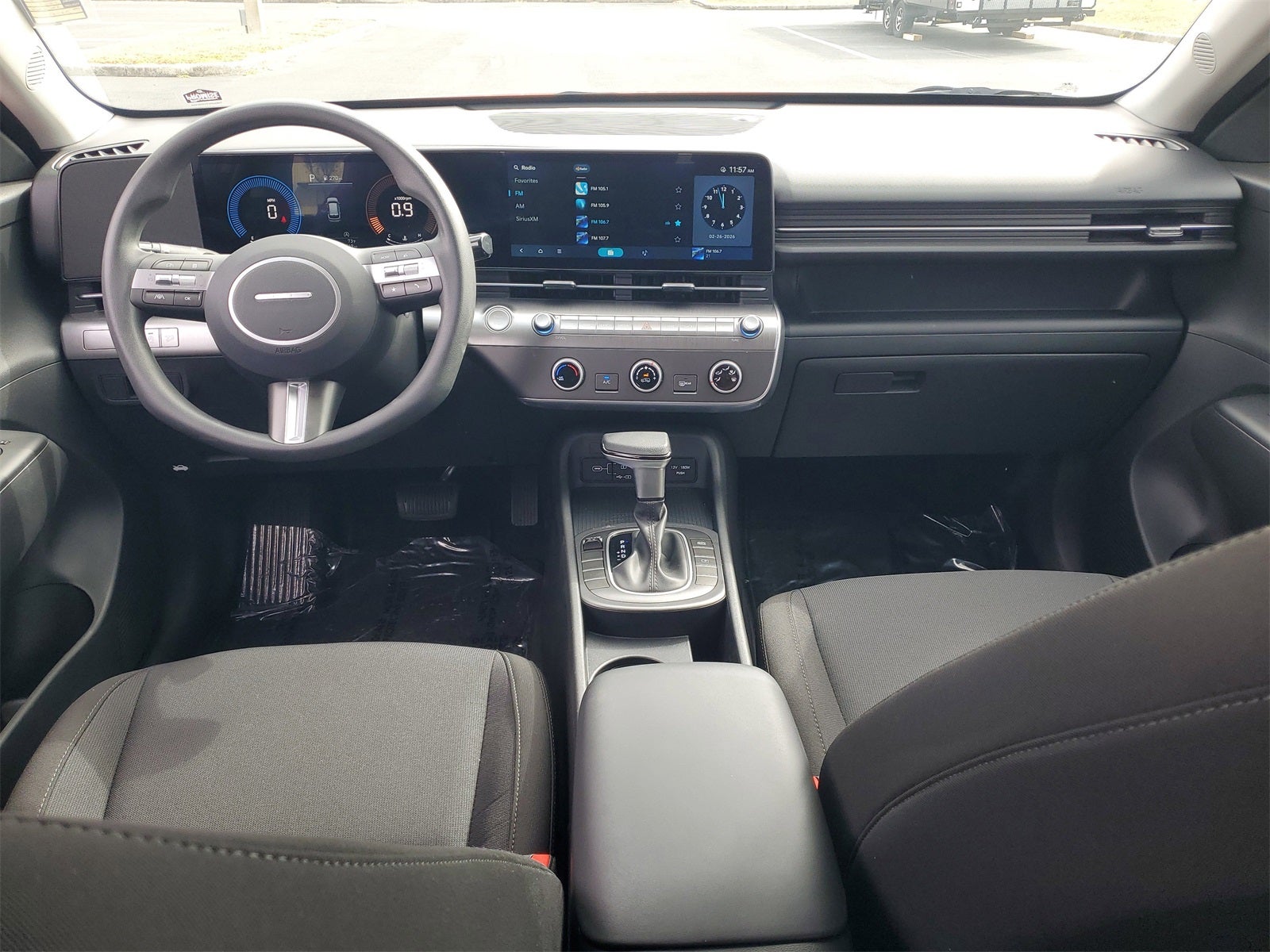 2025 Hyundai Kona SE