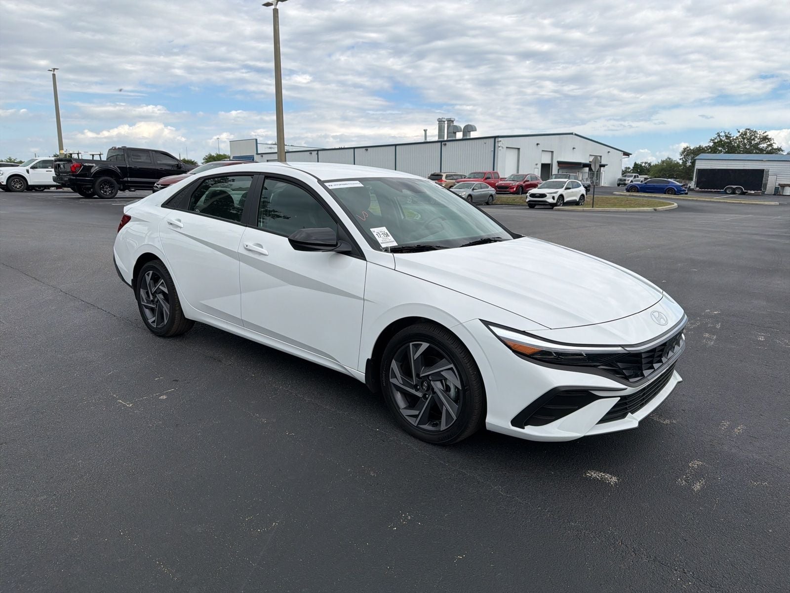 2025 Hyundai Elantra SEL Sport