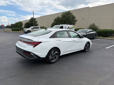 2025 Hyundai Elantra SEL Sport