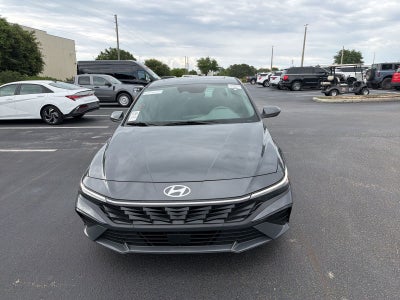 2025 Hyundai Elantra SEL Convenience