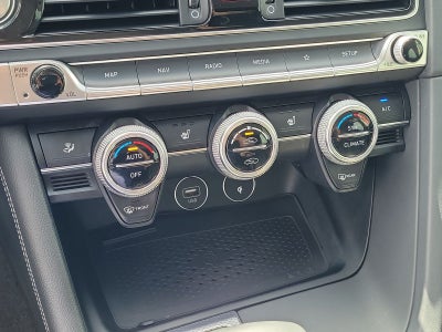 2022 Genesis G70 2.0T