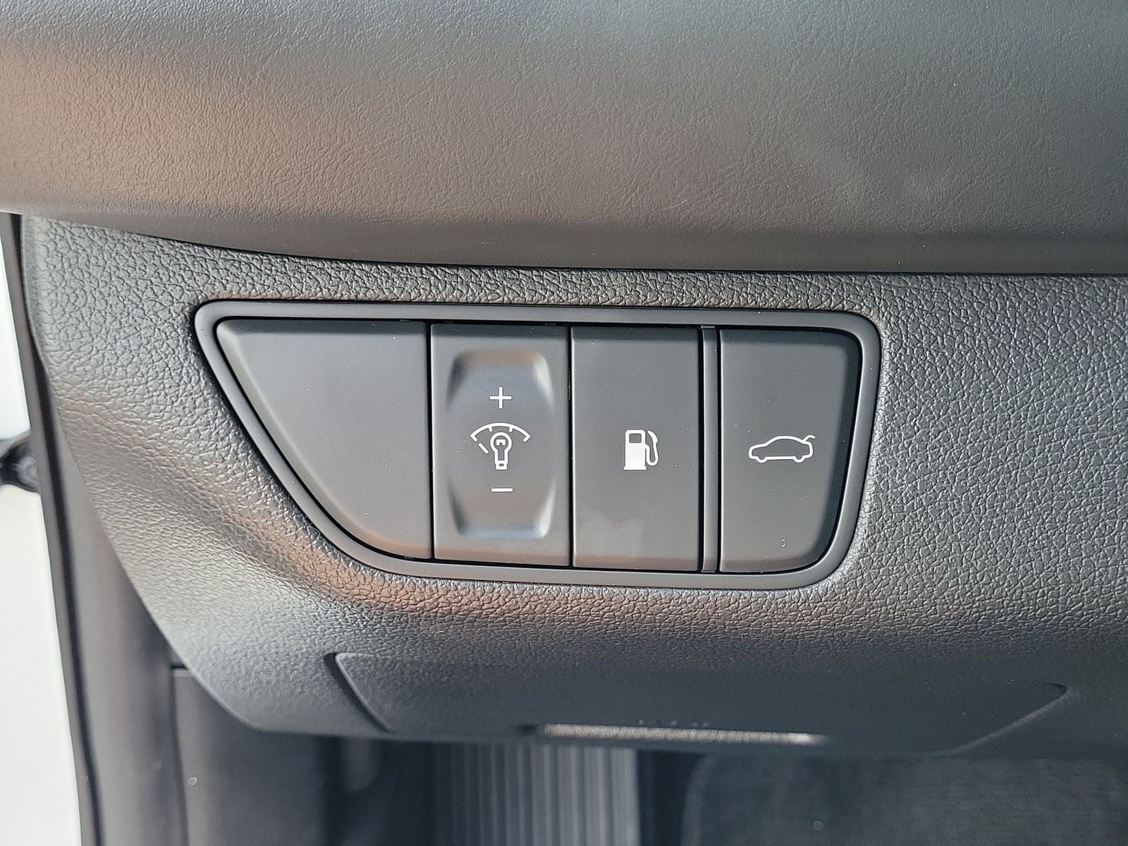 2022 Genesis G70 2.0T
