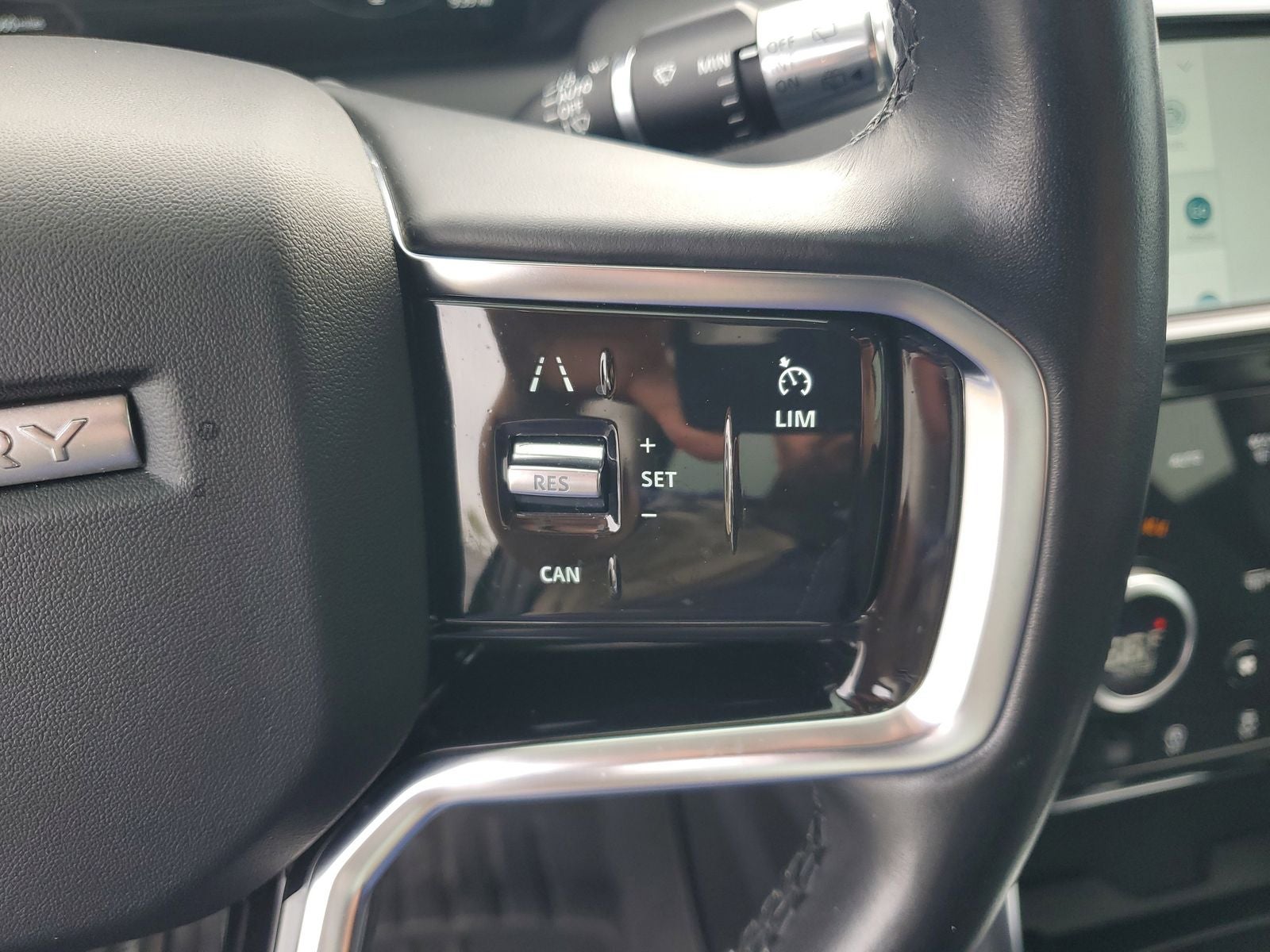 2021 Land Rover Discovery Sport SE