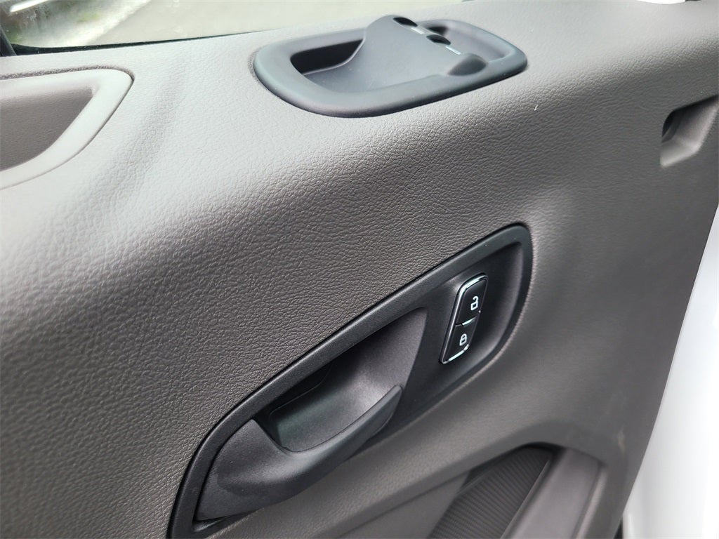 2025 Ford Transit-350 XL