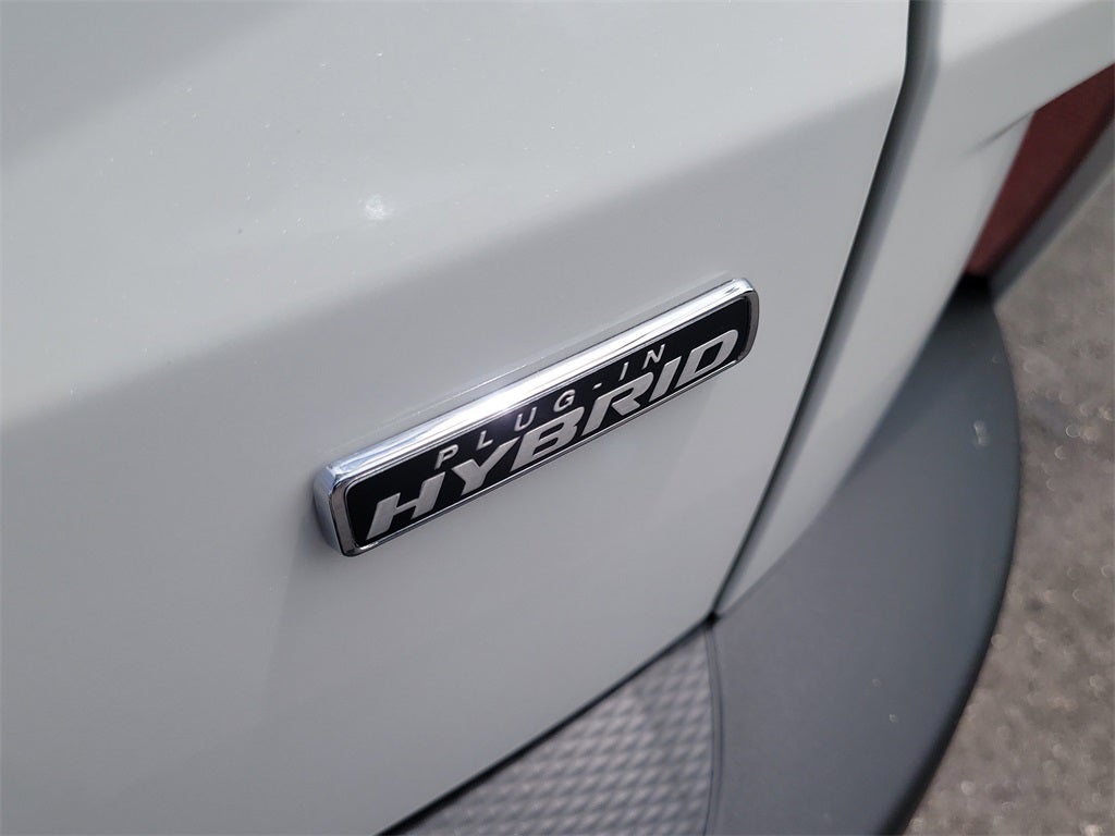 2025 Ford Escape Plug-In Hybrid Base