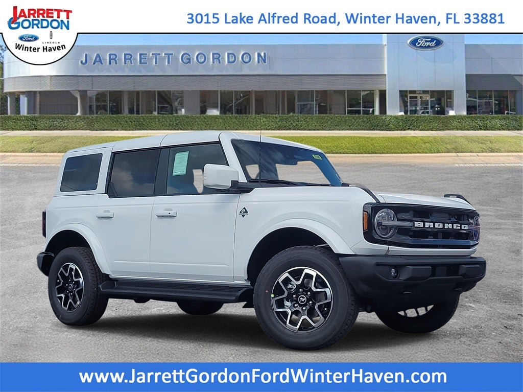 2025 Ford Bronco Outer Banks