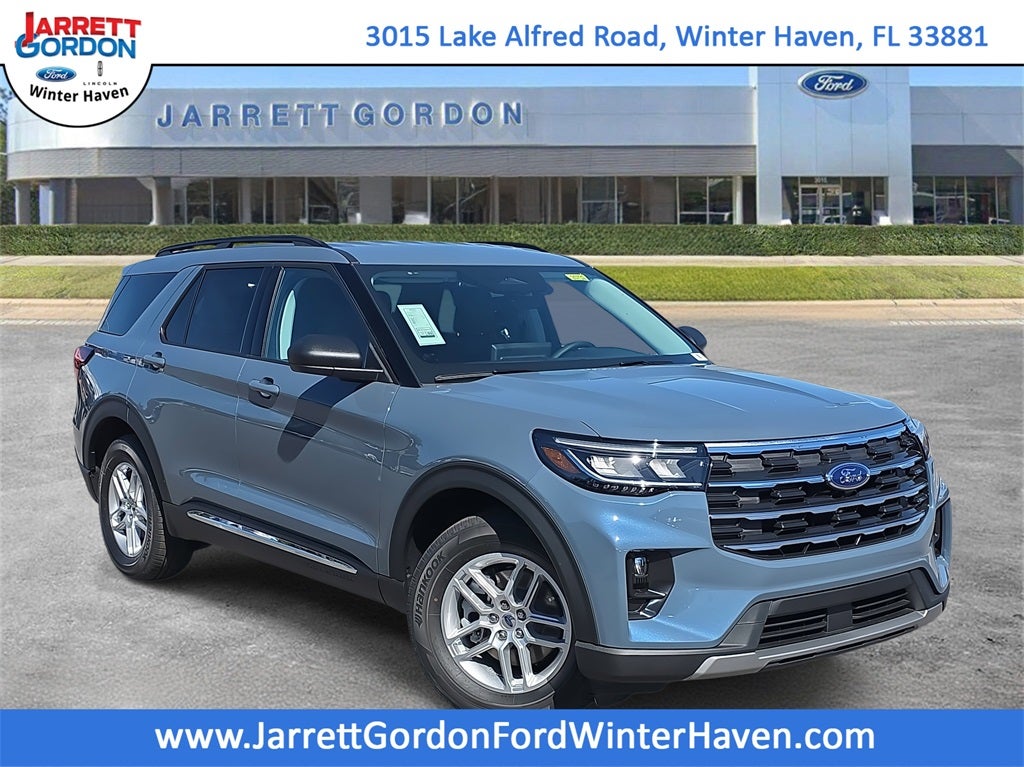 2025 Ford Explorer Active