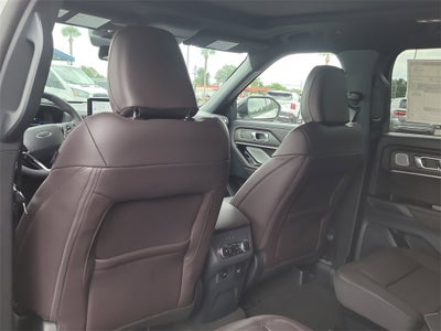 2025 Ford Explorer Platinum