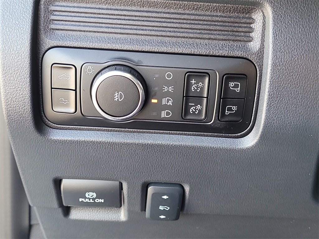 2025 Ford F-250SD Platinum