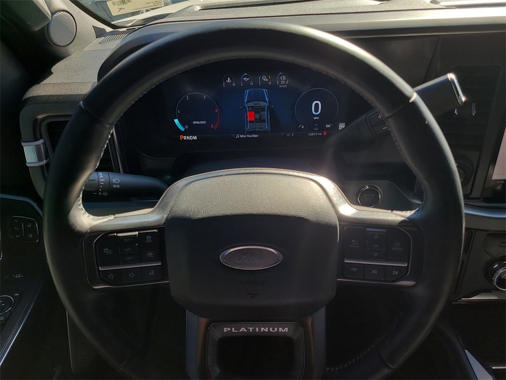 2025 Ford F-250SD Platinum