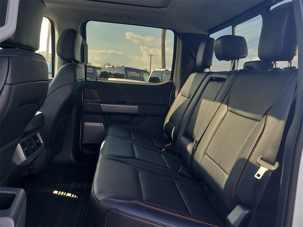 2025 Ford F-350SD Lariat