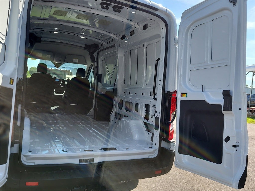 2025 Ford Transit-250 Base