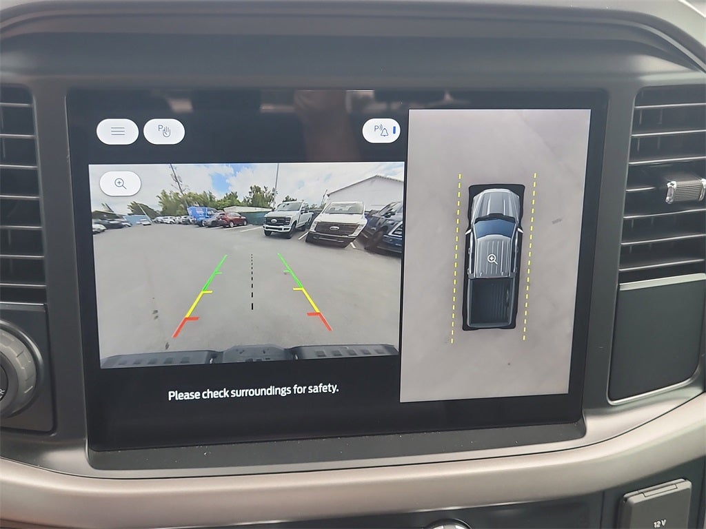 2025 Ford F-150 Lightning XLT