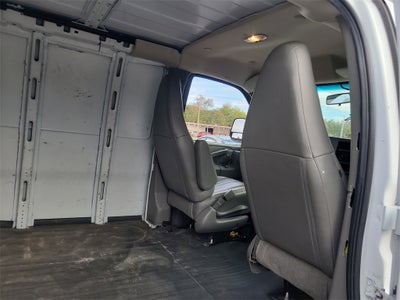 2022 Chevrolet Express 2500 Work Van Cargo