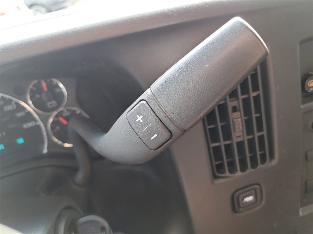 2022 Chevrolet Express 2500 Work Van Cargo