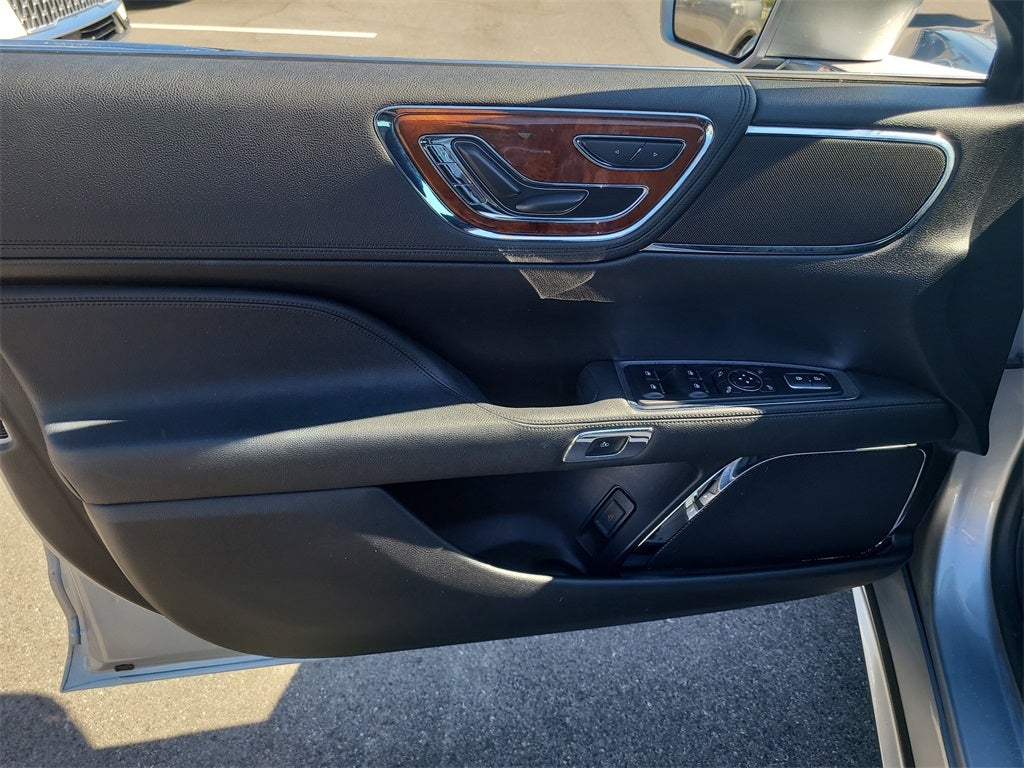 2020 Lincoln Continental Standard