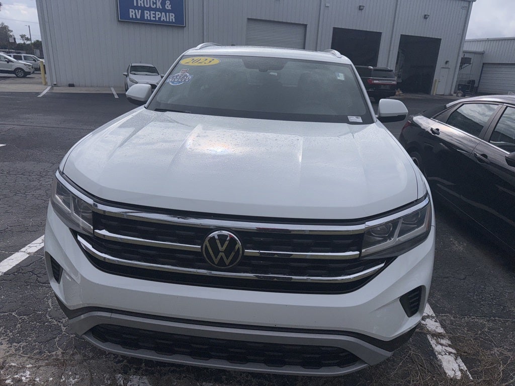 2023 Volkswagen Atlas Cross Sport 2.0T SE w/Technology