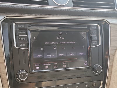 2017 Volkswagen Passat 1.8T SE