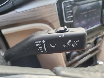 2017 Volkswagen Passat 1.8T SE