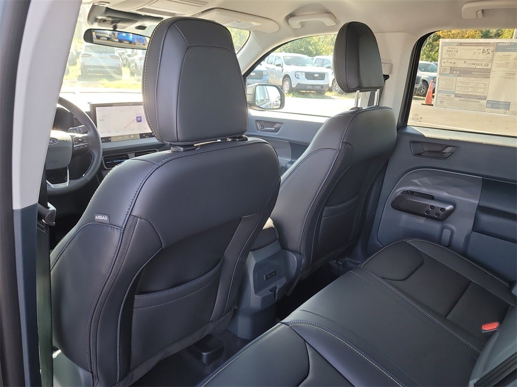 2025 Ford Maverick Lobo Standard