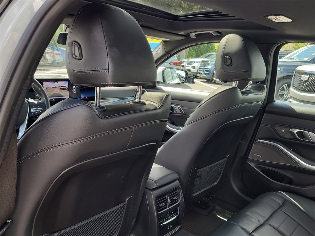 2023 BMW 3 Series 330i xDrive