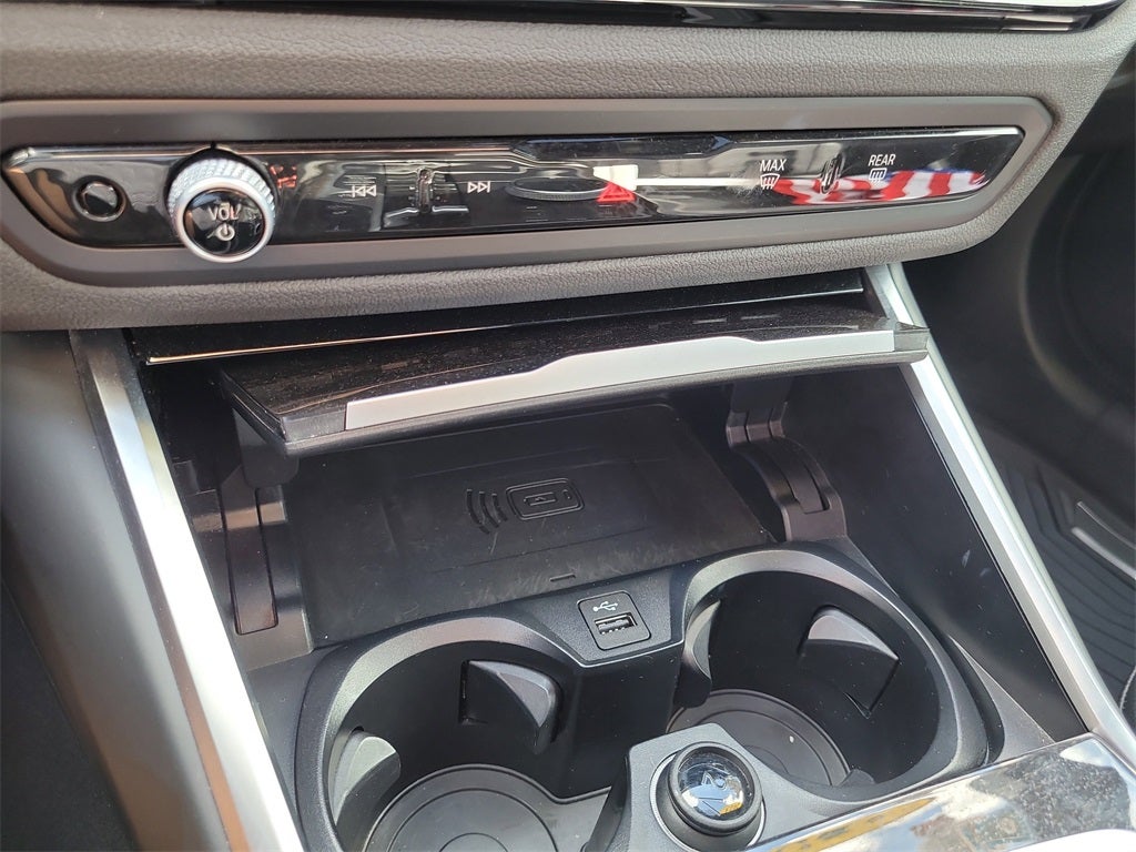 2023 BMW 3 Series 330i xDrive