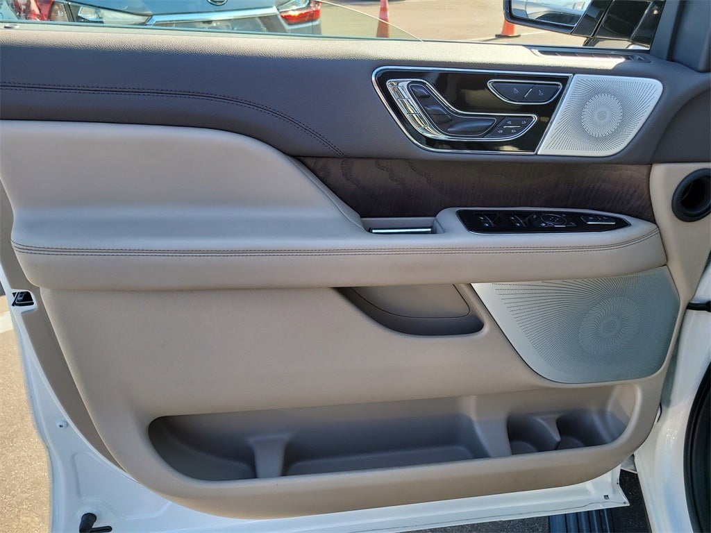 2024 Lincoln Navigator L L Reserve