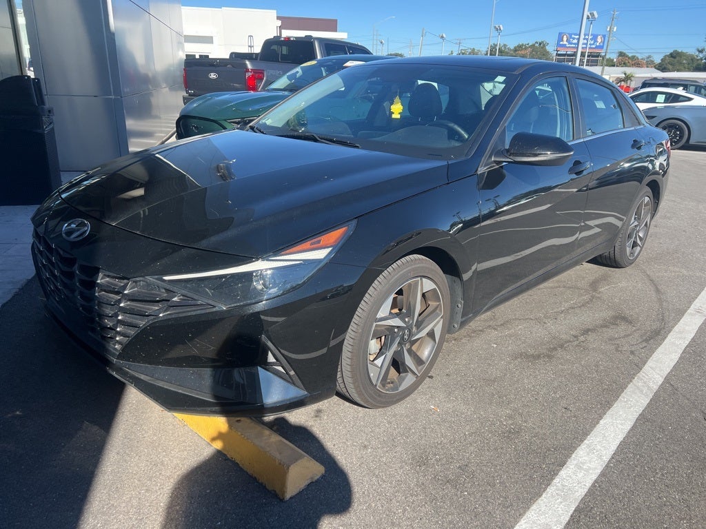 2022 Hyundai Elantra SEL